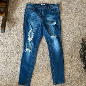 Distressed Skinny Jean